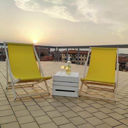 Sunny Terrace Hostel Venedig Exteriör bild